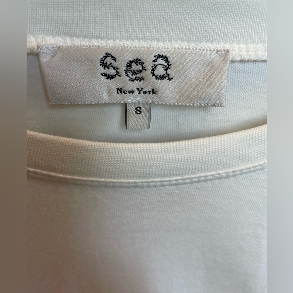 SEA NEW YORK Hazel Eyelet puff sleeve t shirt - Picture 5 of 5